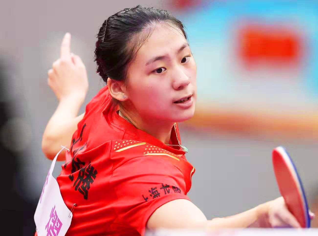 在足球比赛 在足球比赛