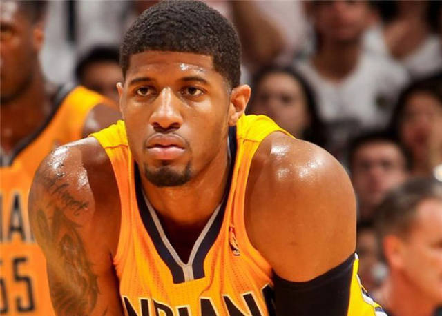 通过引入具 通过引入具